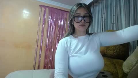 lilieth  online show from 03-02-25, 12:09