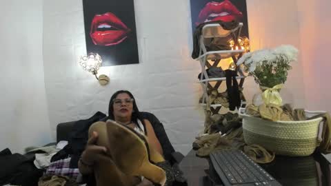 lucero online show from 03-09-25, 05:00