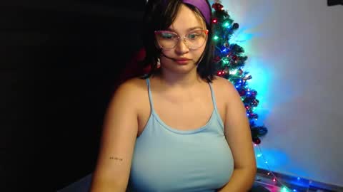ly independent model online show from 12-16-24, 05:59