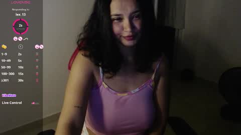 ly independent model online show from 09-15-25, 06:46