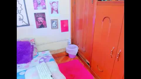 Snapshot of miss_meggaann chatting on 09-14-25, 01:38 MEGG online show from 09-14-25, 01:38