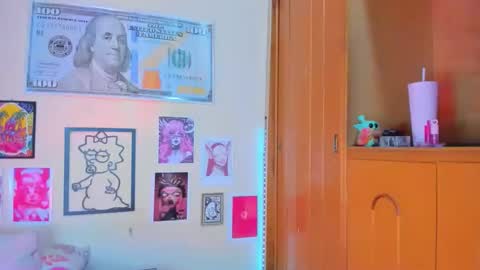 Snapshot of miss_meggaann chatting on 03-12-26, 09:10 MEGG online show from 03-12-26, 09:10