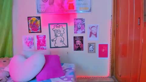 Snapshot of miss_meggaann chatting on 03-13-26, 07:09 MEGG online show from 03-13-26, 07:09