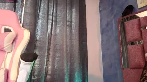 miss_merly online show from 05-25-26, 12:22