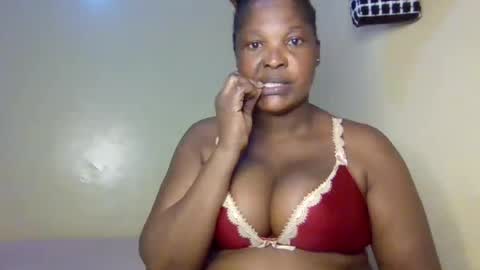 MILLY online show from 07-12-26, 06:54