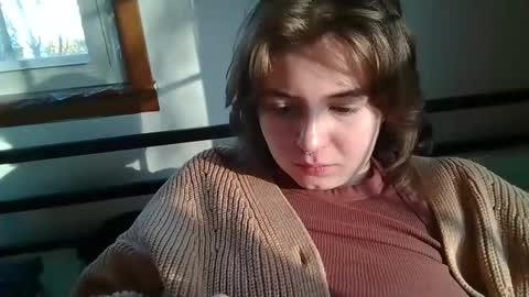 Snapshot of miss_miseryxo chatting on 12-27-24, 01:39 bri online show from 12-27-24, 01:39