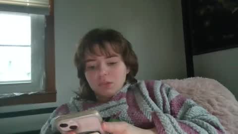Snapshot of miss_miseryxo chatting on 12-28-24, 01:49 bri online show from 12-28-24, 01:49