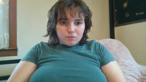 Snapshot of miss_miseryxo chatting on 12-29-24, 07:32 bri online show from 12-29-24, 07:32