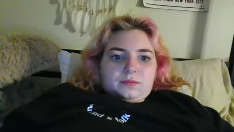 Snapshot of miss_miseryxo chatting on 04-22-26, 04:26 bri online show from 04-22-26, 04:26