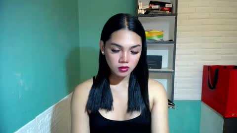 Precious online show from 05-05-26, 04:04