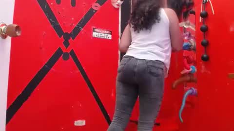 NATHALIA online show from 02-24-26, 05:00