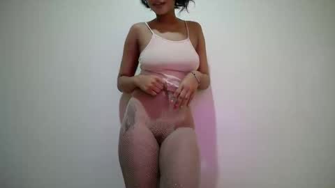 miss_rihanna2 online show from 05-02-26, 08:19