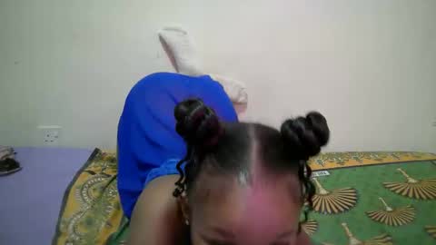 miss_rihanna2 online show from 05-07-26, 10:48