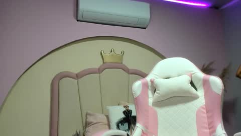 Sara online show from 02-05-26, 06:23