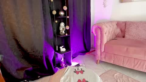 intagram miss selene59 online show from 01-08-25, 02:35