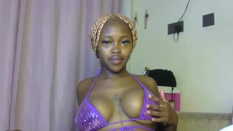 miss_sexyyy online show from 10-28-25, 10:34