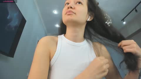 Miss shine  online show from 12-27-24, 04:04