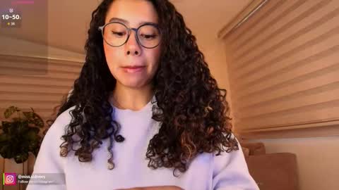 Snapshot of miss_sidney chatting on 03-17-26, 12:41 Amy Olivera online show from 03-17-26, 12:41