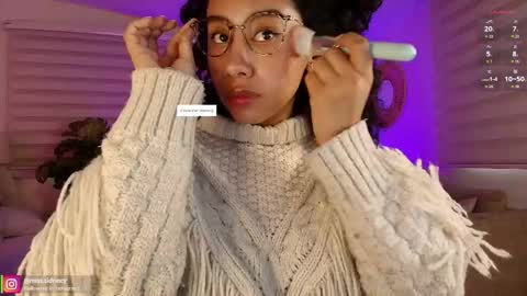 Snapshot of miss_sidney chatting on 05-04-26, 12:45 Amy Olivera online show from 05-04-26, 12:45