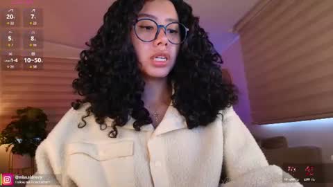 Amy Olivera online show from 06-16-26, 01:03