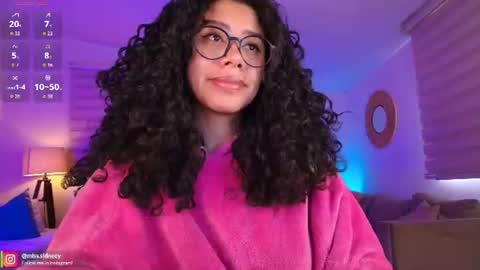Amy Olivera online show from 06-22-26, 12:57