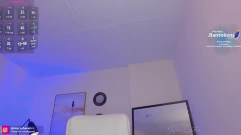 Snapshot of miss_sofiaa_ chatting on 10-16-25, 01:23 Sofia Castro online show from 10-16-25, 01:23