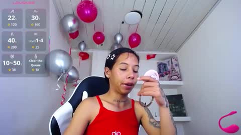 miss_sparkle666 online show from 11-22-25, 05:28