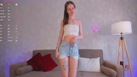 Spider girl Help me reach 10 likes online show from 06-13-26, 09:29