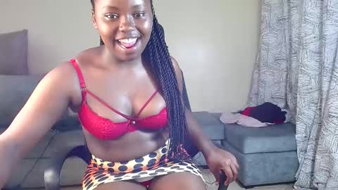 Snapshot of miss_staceyy chatting on 01-09-25, 11:03 Stacey online show from 01-09-25, 11:03