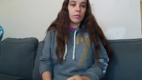 Bella online show from 10-01-25, 02:23