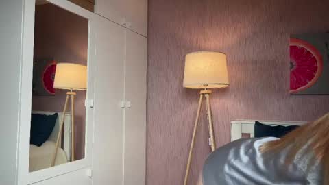 Emily online show from 03-31-26, 06:36