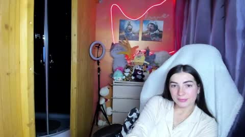 Snapshot of miss_tasy chatting on 04-26-26, 11:30 Melanie January 15th is my birthday there will be an interesting show online show from 04-26-26, 11:30