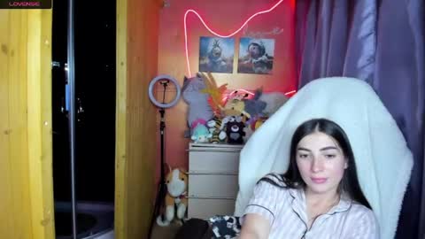 Snapshot of miss_tasy chatting on 05-30-26, 10:12 Melanie January 15th is my birthday there will be an interesting show online show from 05-30-26, 10:12