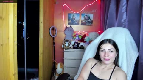 Snapshot of miss_tasy chatting on 07-21-26, 04:15 Melanie January 15th is my birthday there will be an interesting show online show from 07-21-26, 04:15