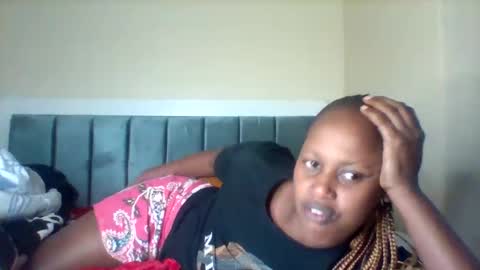 miss_vall online show from 01-14-26, 06:08