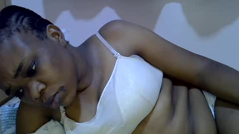 miss_velour online show from 06-19-26, 01:43