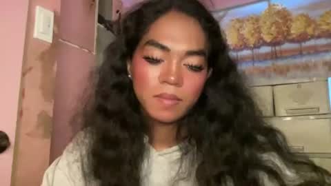 Snapshot of miss_veron_xoxo chatting on 03-08-26, 02:04 miss_veron_xoxo online show from 03-08-26, 02:04