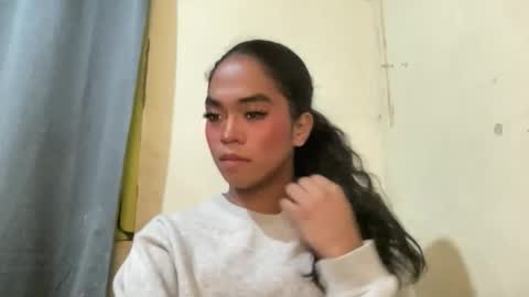 Snapshot of miss_veron_xoxo chatting on 03-18-26, 10:07 miss_veron_xoxo online show from 03-18-26, 10:07