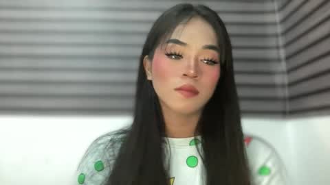 miss_veron_xoxo online show from 05-01-26, 11:31