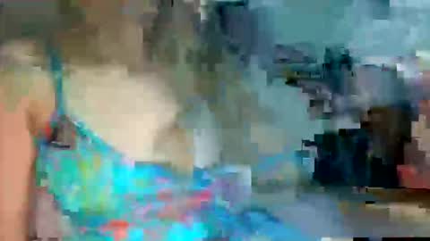 Snapshot of miss_violet89 chatting on 11-08-25, 08:47 Miss violet online show from 11-08-25, 08:47