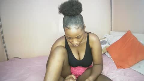 miss_worldfire online show from 05-12-26, 10:56