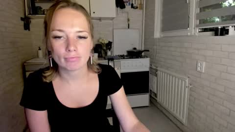 miss_you20 online show from 09-14-25, 07:13