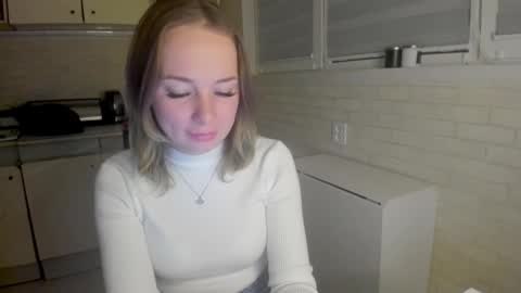 Snapshot of miss_you20 chatting on 11-14-25, 09:02 miss_you20 online show from 11-14-25, 09:02