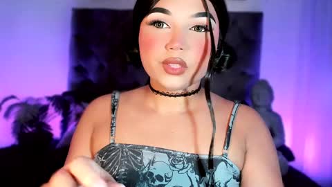 miss_zz online show from 05-11-26, 01:55
