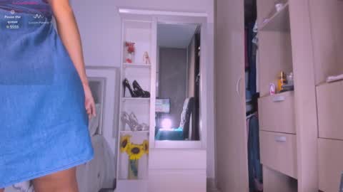 Ameliahs online show from 03-01-25, 02:59