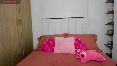 Snapshot of missangeldust chatting on 11-03-25, 10:53 missangeldust online show from 11-03-25, 10:53