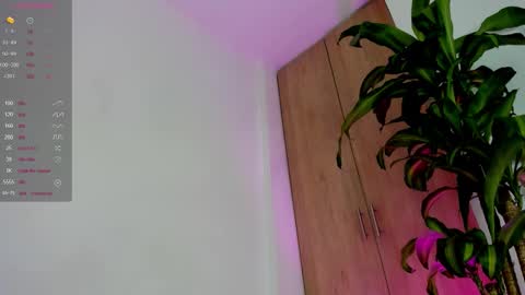 Snapshot of missangeldust chatting on 12-03-25, 12:03 missangeldust online show from 12-03-25, 12:03