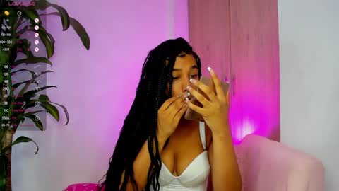 Snapshot of missangeldust chatting on 01-12-26, 10:48 missangeldust online show from 01-12-26, 10:48