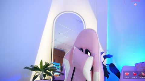 missara_ online show from 05-14-26, 10:05
