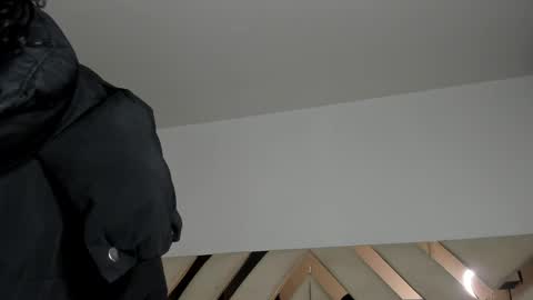 Sara Vanegas online show from 05-04-26, 12:01